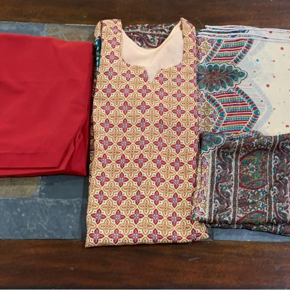 Elegant Multicolor Patterned Women's Top